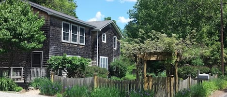 Maine-Tatnic-House