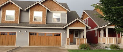 This front side of the condo faces west toward sunsets and the Valley West Park.