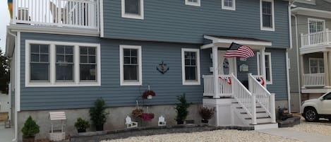 View of the front of 19 Eighth Ave. Ortley Beach
Club Shanahan