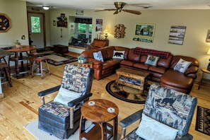 Upstairs Main Living Area