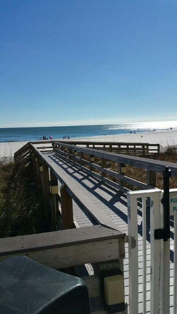 Strand