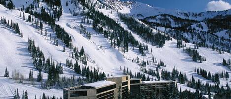 The Cliff Lodge is slope-side.