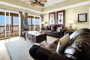 Family Room with Views!