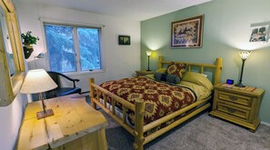 Beaver Creek West Condo #9 2nd bedroom with Queen bed