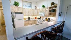 Beaver Creek West Condo #9 kitchen with breakfast bar
