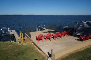 Secondary deck at the shoreline.