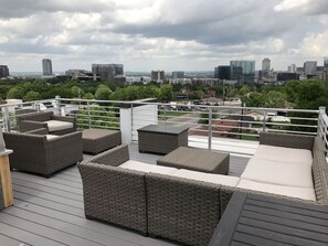 Uninterrupted view of Nashville!