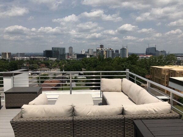 Uninterrupted views from the rooftop!