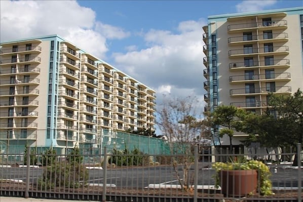 Braemar Towers: North and South building