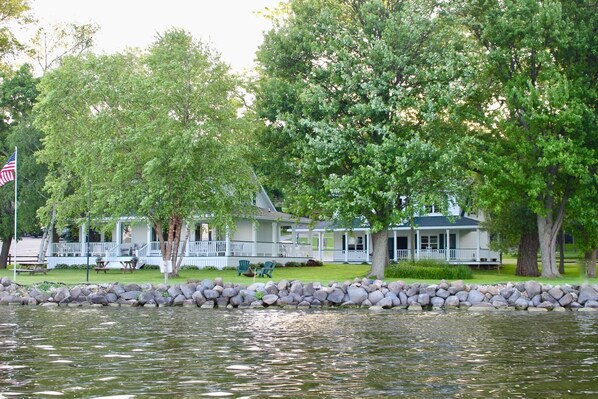 Main house and Carriage house