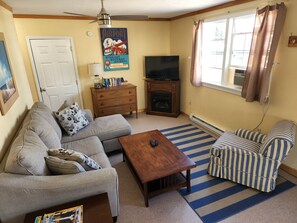 First floor living room: view to front, cable TV with Roku.