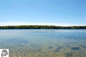 Perfect views of Spider Lake!