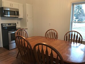 A table to gather