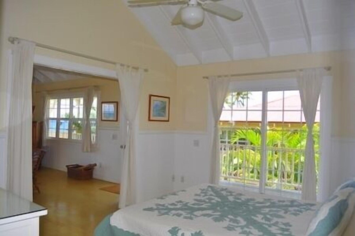 Oceanfront Beach Cottage – Amazing Sunset Views..Air Conditioning – TVNCU #1358