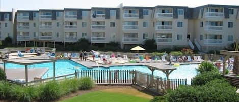 Relax and enjoy the best outdoor pool in Atlantic Beach!  Life Guards on Duty.