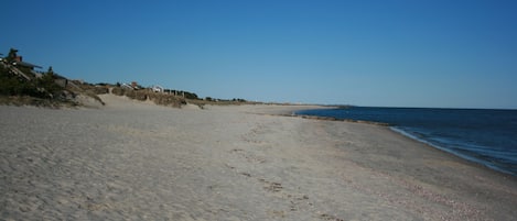 Earle Road Beach
