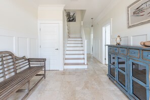 Entry way