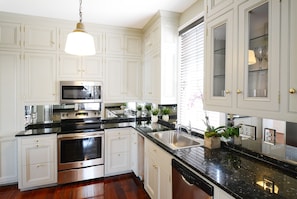 Well Appointed Kitchen Stainless Appliances