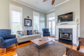 Large Living Area