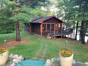 Approach to Cabin entrance from driveway & parking area