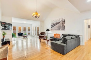 "My group consist of 9 people and it was well enough space and rooms . The pictures are actually how the house is and more . This is also a shopping center walking distance making it very convenient to food shop ."