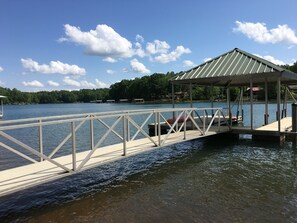 Aluminum dock on deep water. Room for up to 2  boats and 2 jet skis 