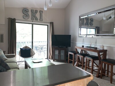 SKI IN SKI OUT! Next to Mountain Inn, Sleeps 4 Best location on mountain!