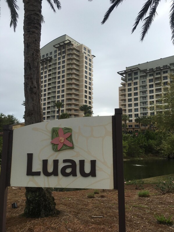 Luau on the beach side