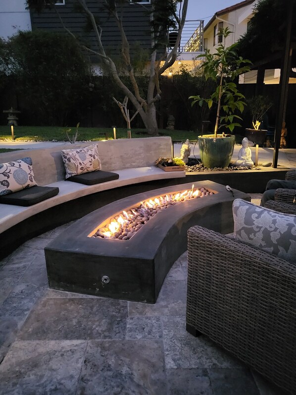 Outdoor seating with gas firepit
