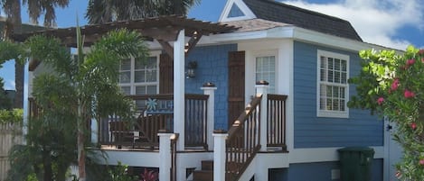 Best Little Beach House...with a pool