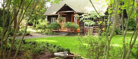 Alder Creek Cabin