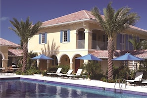Pool/Garden Villas
