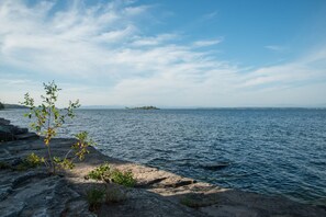 Beautiful lake views and water access just steps away from the back door. 