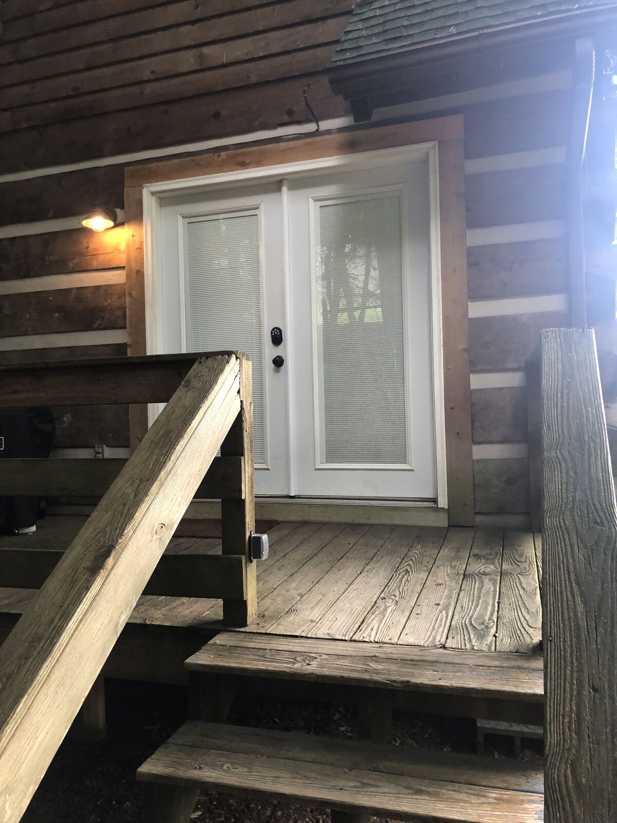 Mountain Cabin/Duplex in Downtown Banner Elk ***REMODELED BATH***2BD 2BA + loft