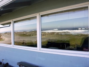 REFLECTION IN FRONT WINDOWS
