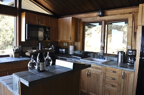 Another view of the kitchen.