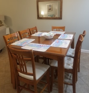 Dining table 