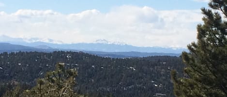 Amazing mountain views from deck and patio