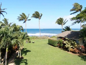 Ocean view from upstairs lanai