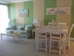 Living & Dining Areas
