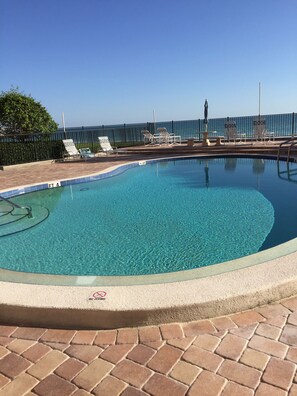 Large swimming pool, not heated 