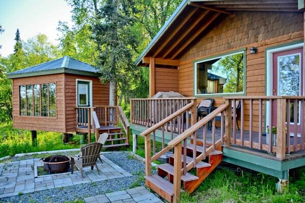 Cabin with adjacent Sun/TV Room