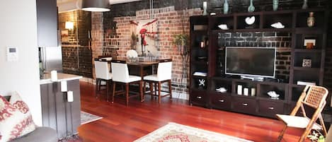 Beautiful Living and Dining area