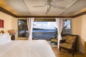 Master bedroom (100' off water)