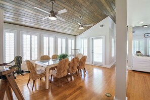 Dining area on the 3rd floor