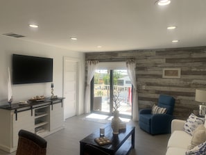 Living area/balcony