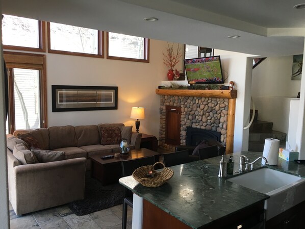 Living Room.  Flat screen TV.  Gas fireplace.