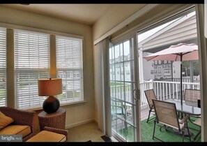 outdoor deck and dining