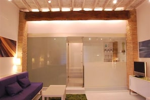 LIVING ROOM  2