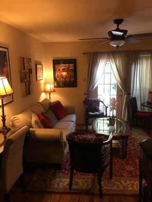 Living Room looking to deck